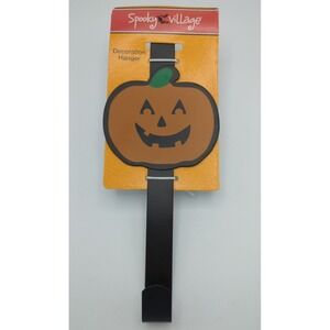 Halloween Wreath & Decor Over the Door Hanger Spooky Village 9 in Jack O'Lantern